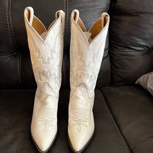 ORIGINAL JUSTIN COWBOY BOOTS Woman’s Size 6